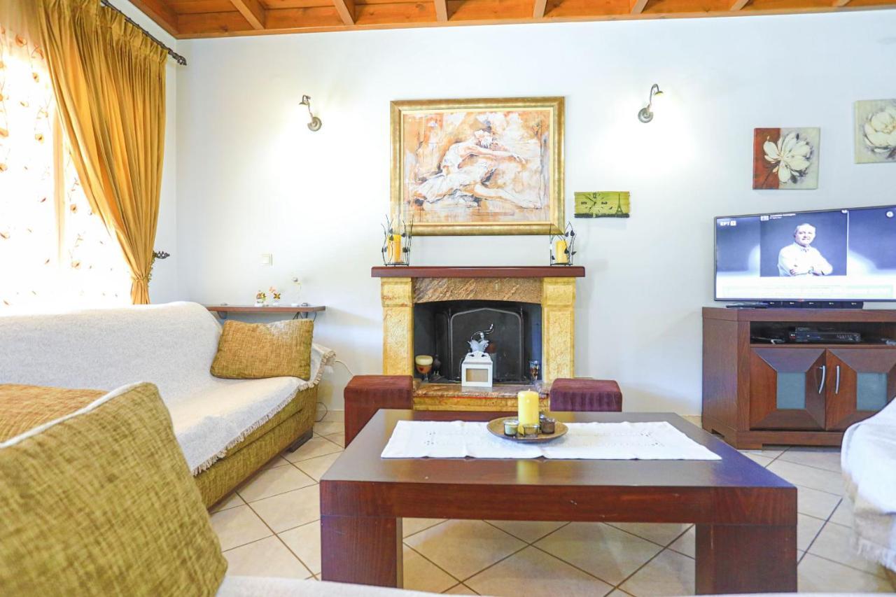 Villa Chrisdina Nymfai 外观 照片