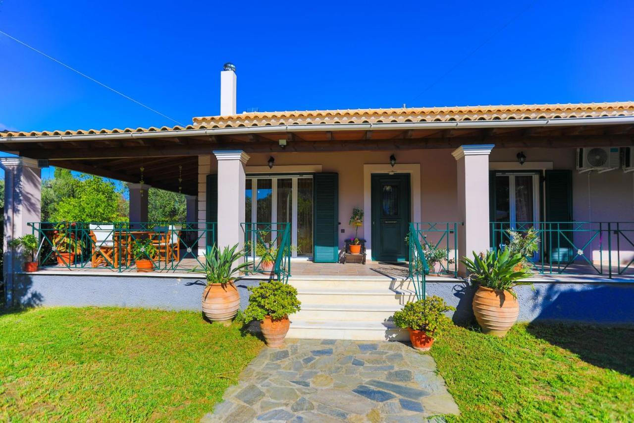 Villa Chrisdina Nymfai 外观 照片